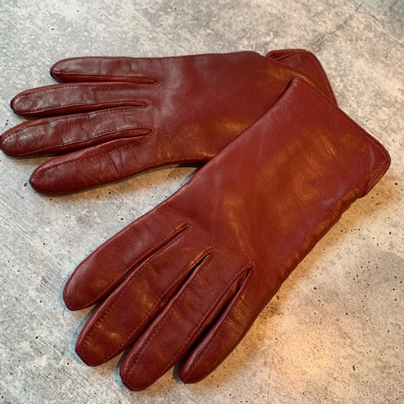 Vintage Coach Cashmere lined Signature leather gloves wine color size 6.5 small - Picture 1 of 8